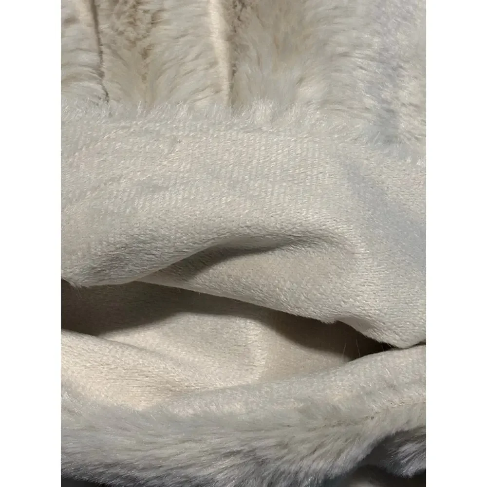 FRYE Faux Fur Throw Blanket Creamy Beige Ivory NWT 50 x 70